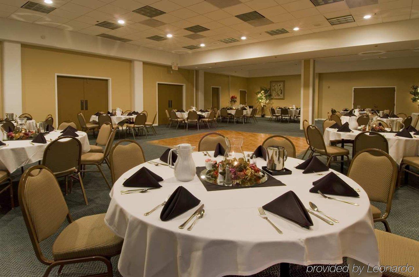 เอมบาสซี สวีท บาย ฮิลตัน บรันส์วิก Hotel บรันสวิก ร้านอาหาร รูปภาพ